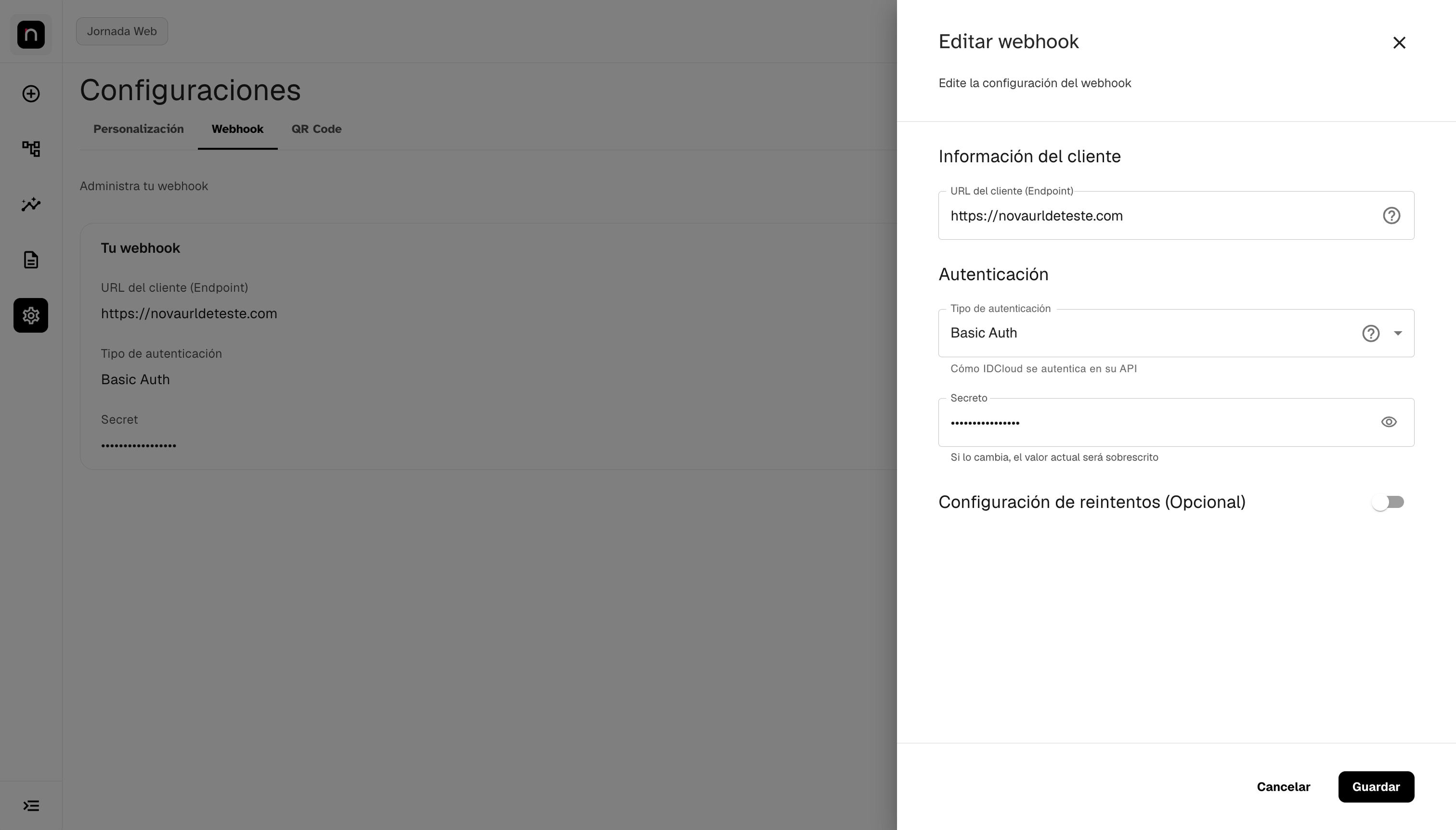 Campo de endpoint, con el texto de apoyo sobre el requisito de HTTPS
